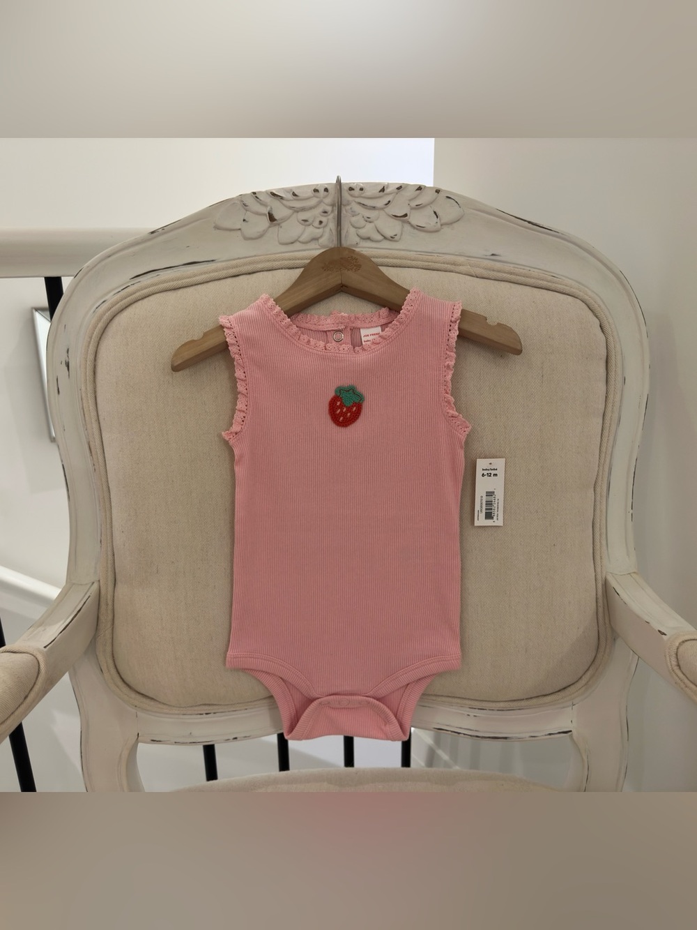 🍓 6~12 Mth Pink Strawberry Ribbed Knit Lace Baby Girl One-Piece Onesie NWT